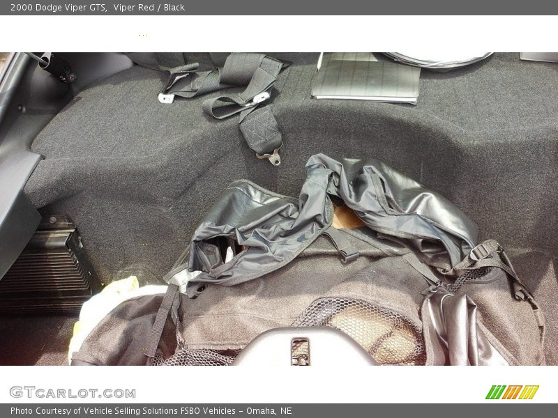  2000 Viper GTS Trunk