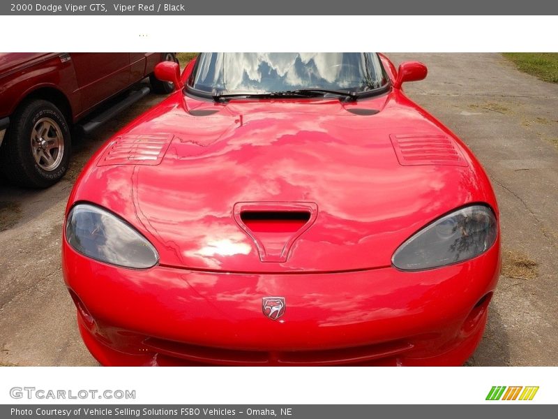 Viper Red / Black 2000 Dodge Viper GTS