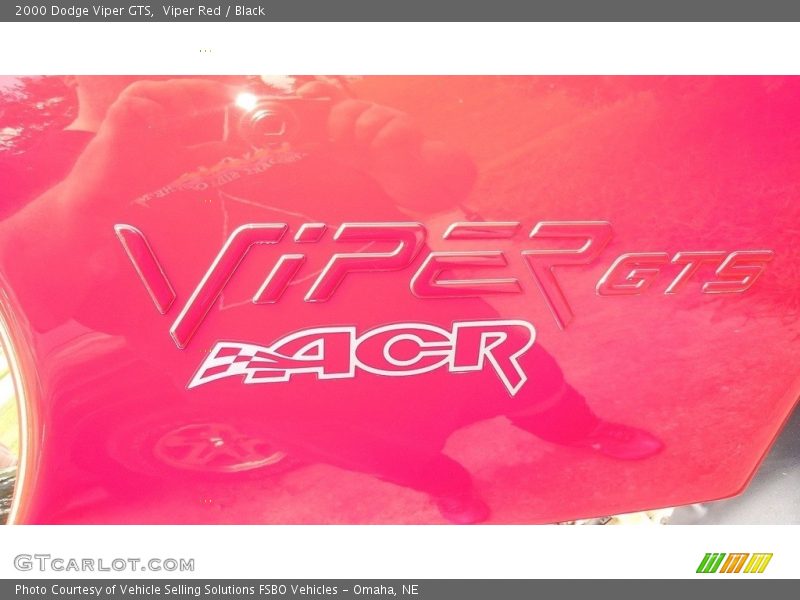 Viper Red / Black 2000 Dodge Viper GTS