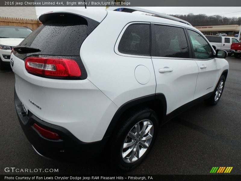 Bright White / Black/Light Frost Beige 2016 Jeep Cherokee Limited 4x4