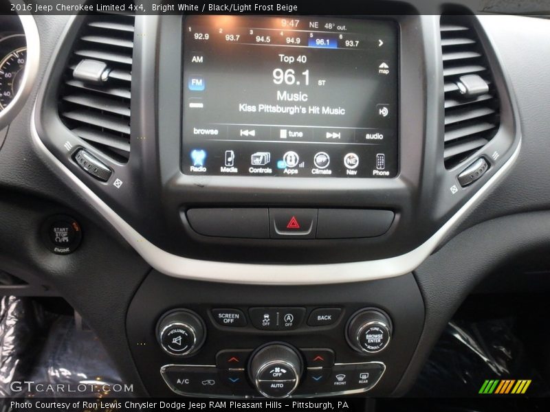 Bright White / Black/Light Frost Beige 2016 Jeep Cherokee Limited 4x4