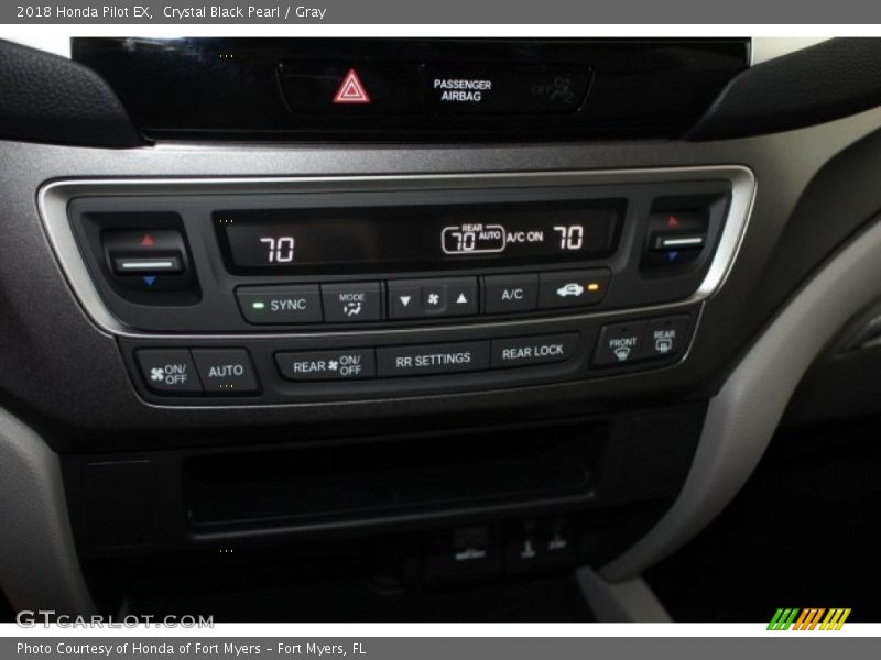 Crystal Black Pearl / Gray 2018 Honda Pilot EX