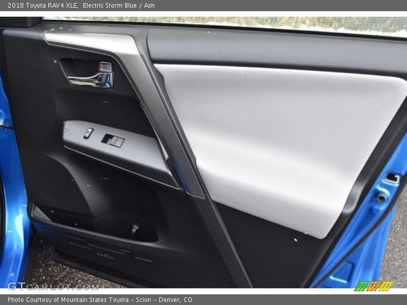 Electric Storm Blue / Ash 2018 Toyota RAV4 XLE