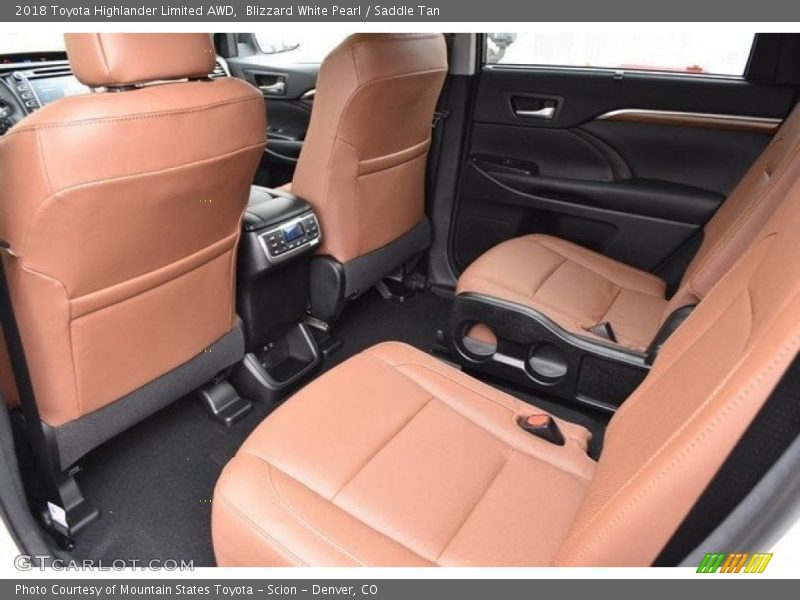 Blizzard White Pearl / Saddle Tan 2018 Toyota Highlander Limited AWD