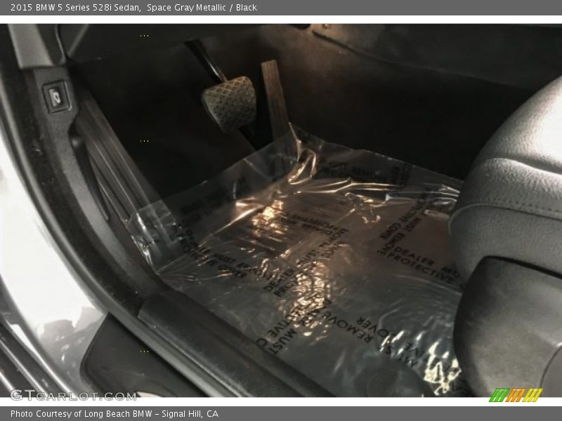 Space Gray Metallic / Black 2015 BMW 5 Series 528i Sedan
