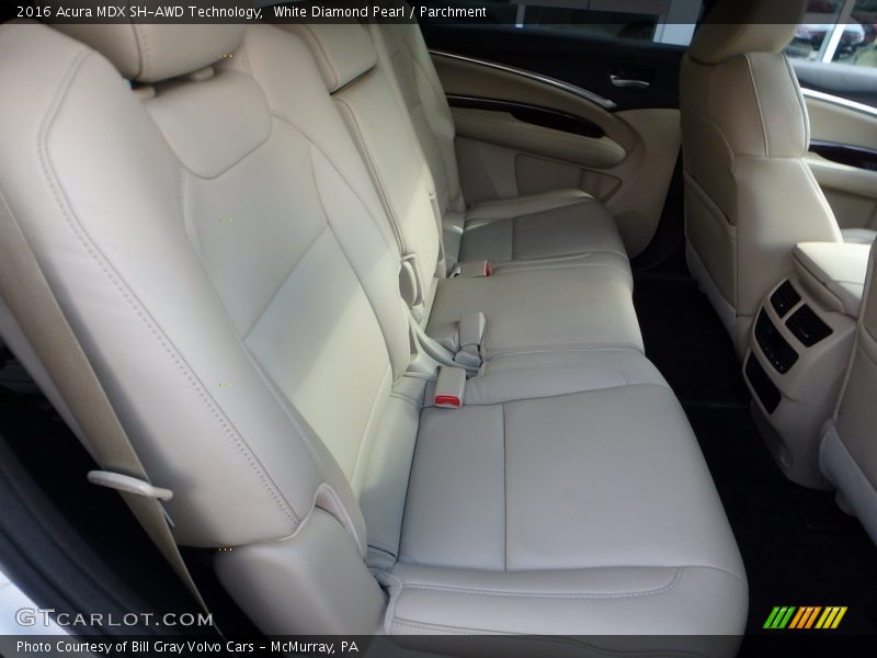 White Diamond Pearl / Parchment 2016 Acura MDX SH-AWD Technology