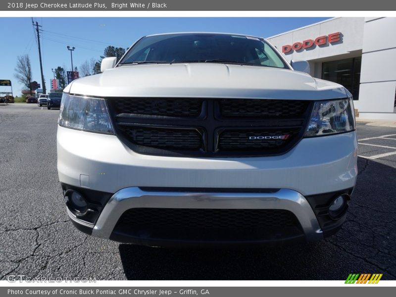 Bright White / Black 2018 Jeep Cherokee Latitude Plus