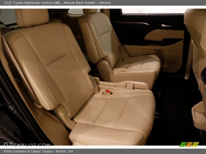 Attitude Black Metallic / Almond 2015 Toyota Highlander Limited AWD