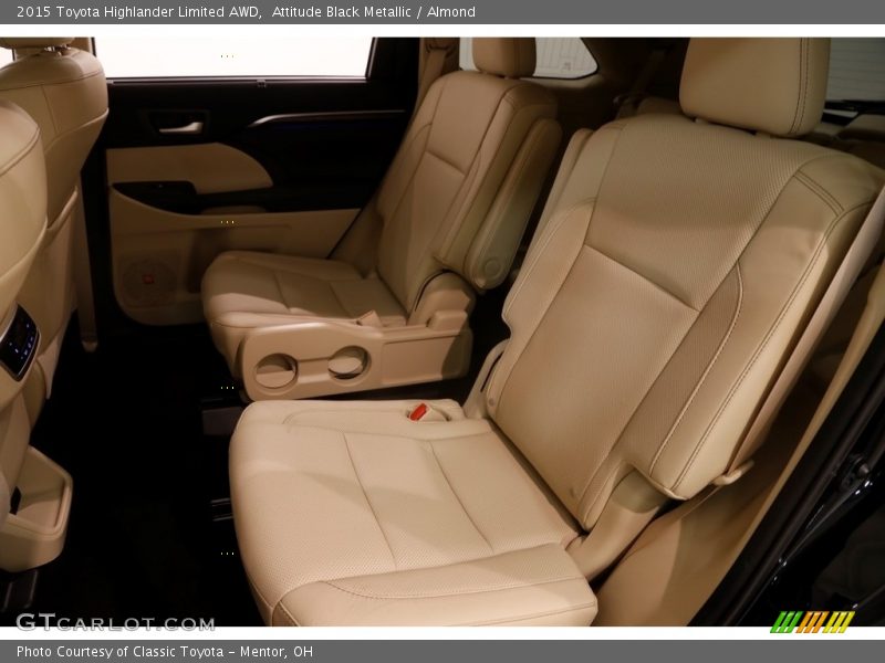 Attitude Black Metallic / Almond 2015 Toyota Highlander Limited AWD