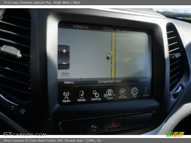 Bright White / Black 2018 Jeep Cherokee Latitude Plus