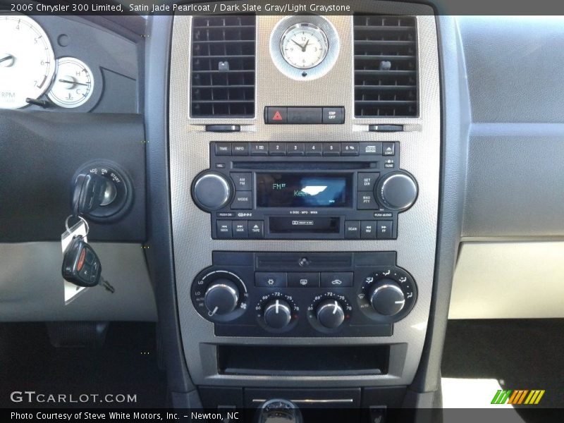 Satin Jade Pearlcoat / Dark Slate Gray/Light Graystone 2006 Chrysler 300 Limited