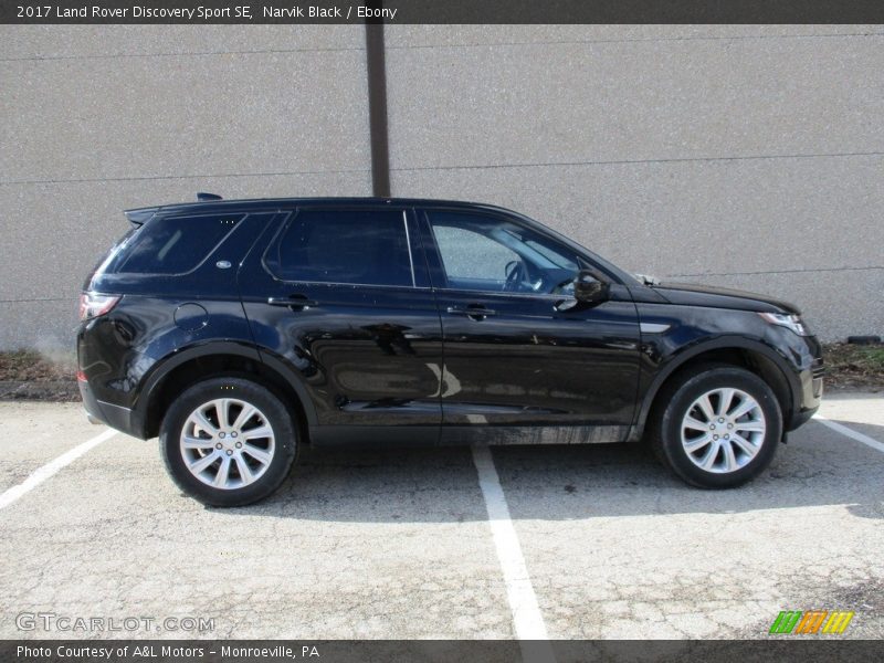 Narvik Black / Ebony 2017 Land Rover Discovery Sport SE