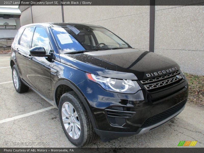 Narvik Black / Ebony 2017 Land Rover Discovery Sport SE