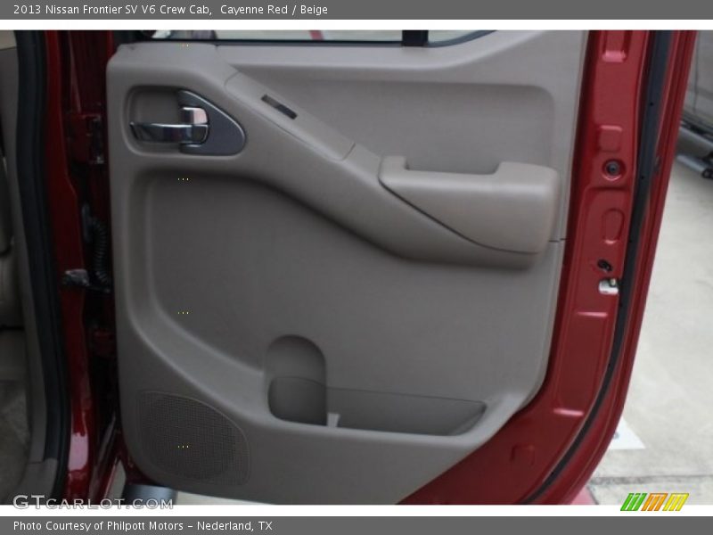 Cayenne Red / Beige 2013 Nissan Frontier SV V6 Crew Cab
