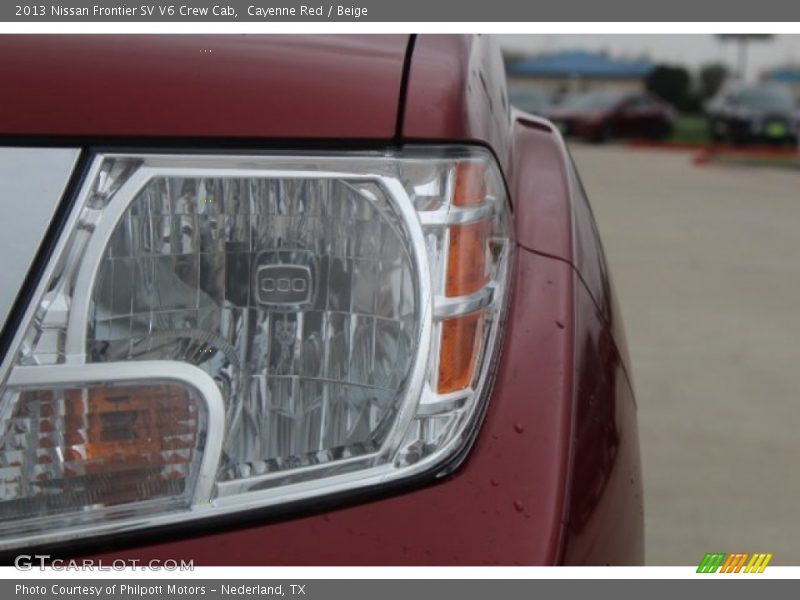 Cayenne Red / Beige 2013 Nissan Frontier SV V6 Crew Cab