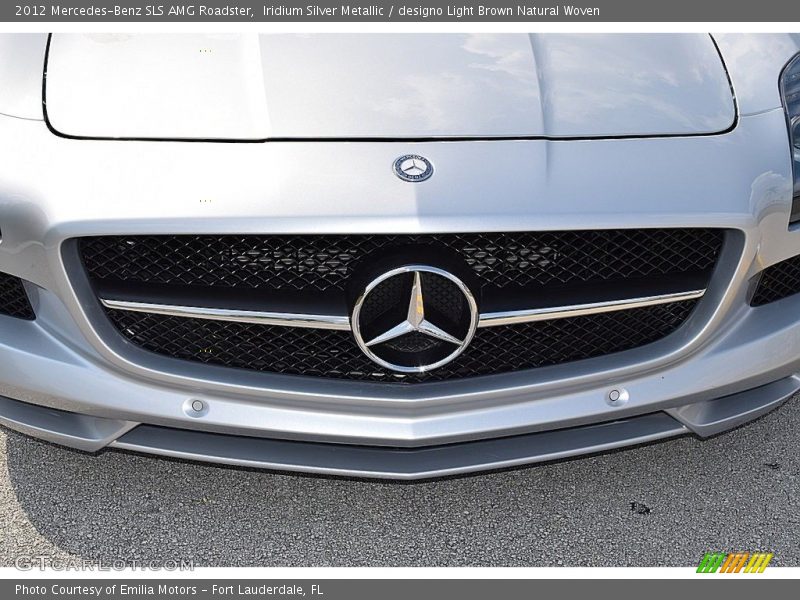 Iridium Silver Metallic / designo Light Brown Natural Woven 2012 Mercedes-Benz SLS AMG Roadster