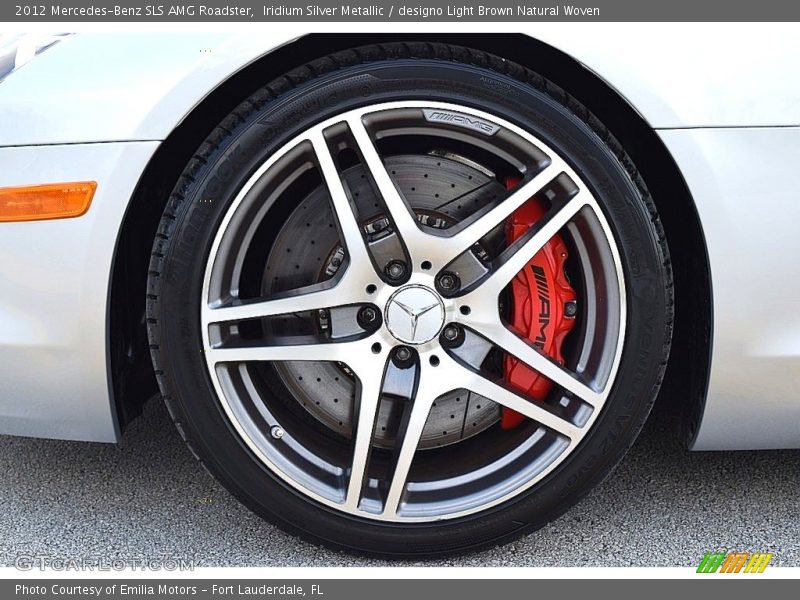 Iridium Silver Metallic / designo Light Brown Natural Woven 2012 Mercedes-Benz SLS AMG Roadster