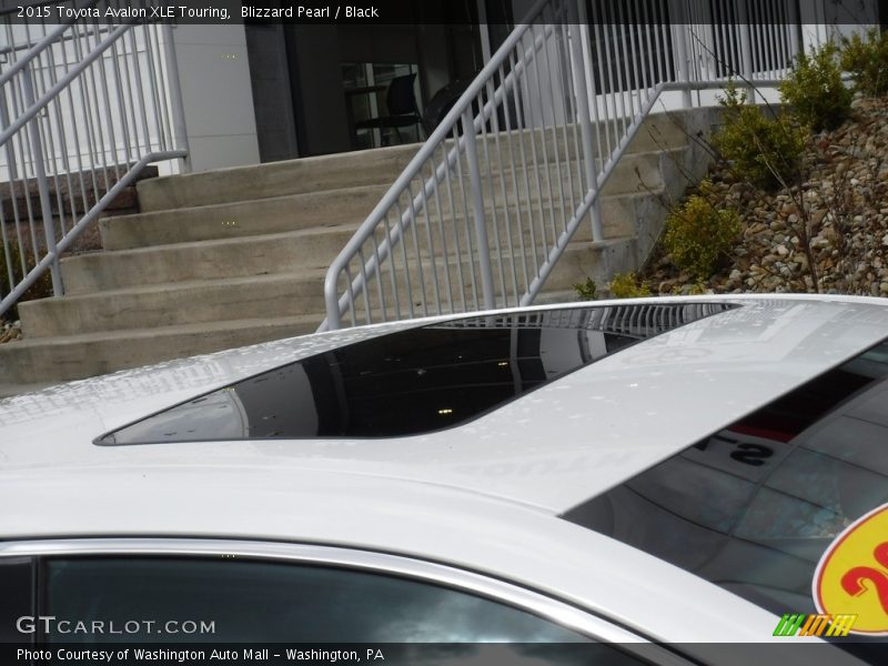 Blizzard Pearl / Black 2015 Toyota Avalon XLE Touring