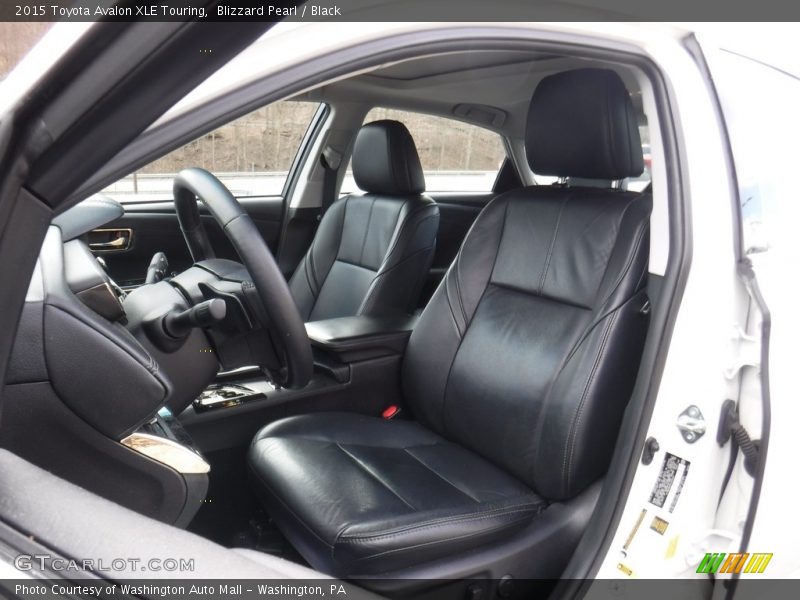 Blizzard Pearl / Black 2015 Toyota Avalon XLE Touring
