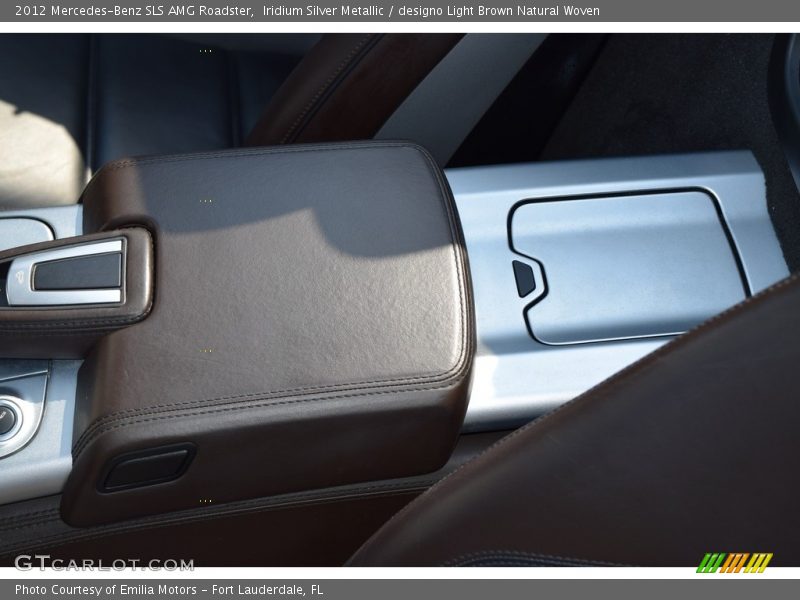 Iridium Silver Metallic / designo Light Brown Natural Woven 2012 Mercedes-Benz SLS AMG Roadster