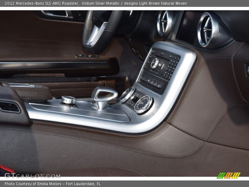 Iridium Silver Metallic / designo Light Brown Natural Woven 2012 Mercedes-Benz SLS AMG Roadster