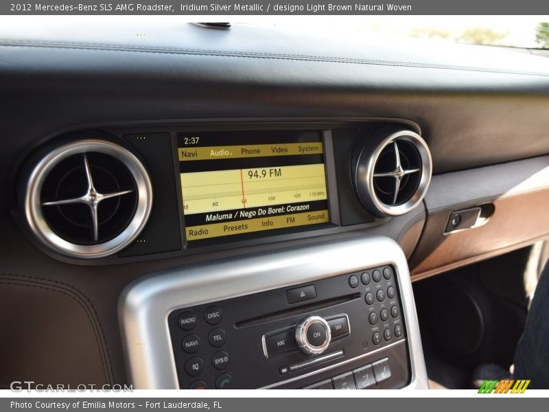 Iridium Silver Metallic / designo Light Brown Natural Woven 2012 Mercedes-Benz SLS AMG Roadster