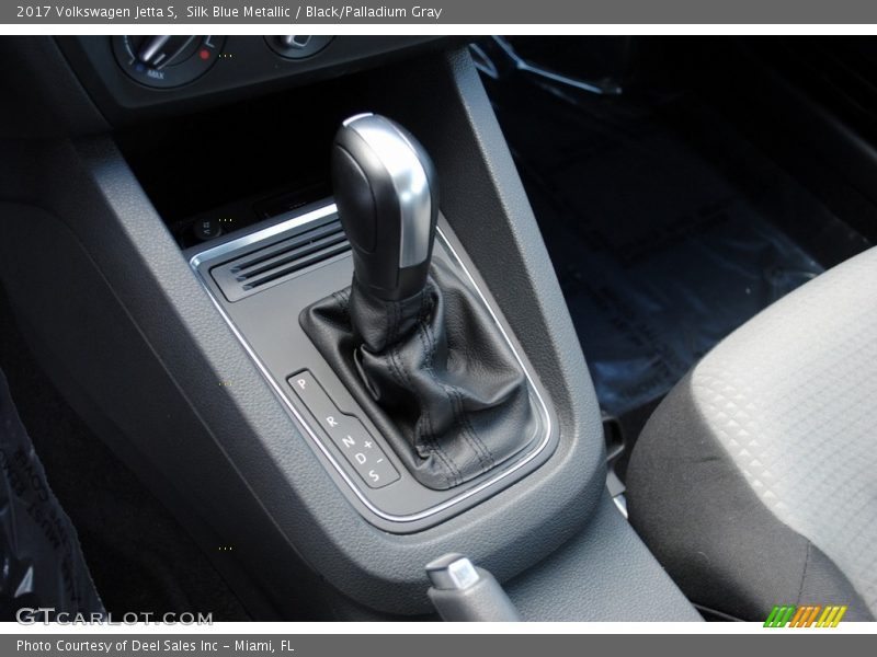 Silk Blue Metallic / Black/Palladium Gray 2017 Volkswagen Jetta S