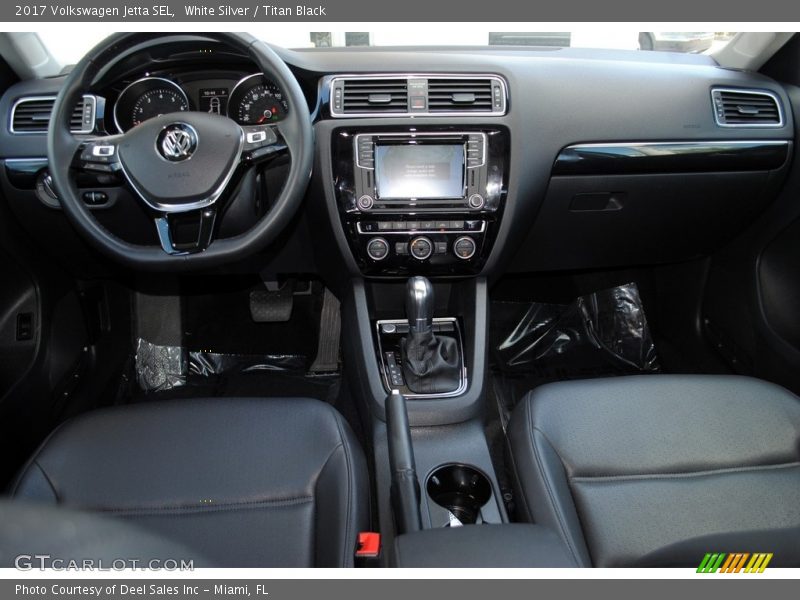White Silver / Titan Black 2017 Volkswagen Jetta SEL