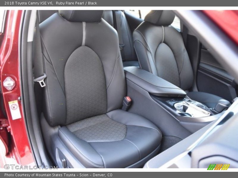Ruby Flare Pearl / Black 2018 Toyota Camry XSE V6