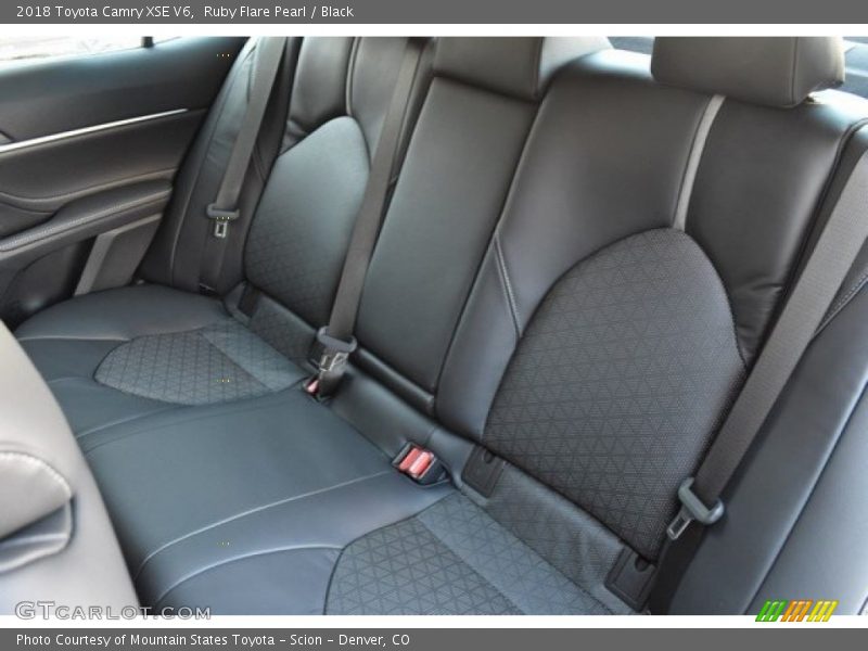 Ruby Flare Pearl / Black 2018 Toyota Camry XSE V6