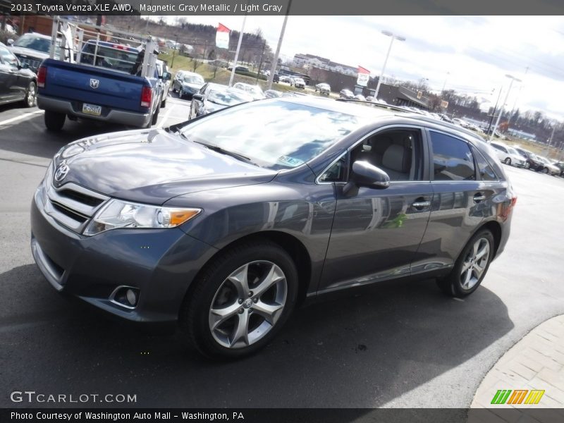 Magnetic Gray Metallic / Light Gray 2013 Toyota Venza XLE AWD