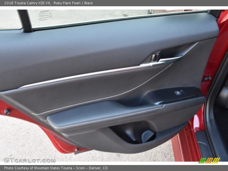 Ruby Flare Pearl / Black 2018 Toyota Camry XSE V6