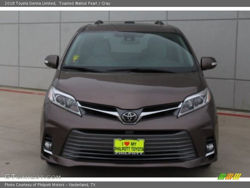 Toasted Walnut Pearl / Gray 2018 Toyota Sienna Limited