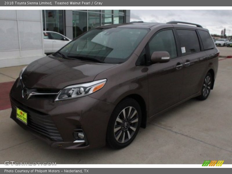 Toasted Walnut Pearl / Gray 2018 Toyota Sienna Limited