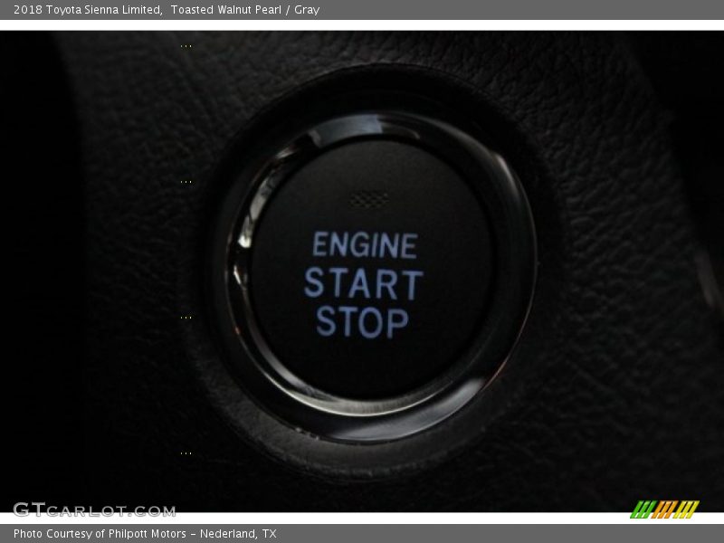 Toasted Walnut Pearl / Gray 2018 Toyota Sienna Limited