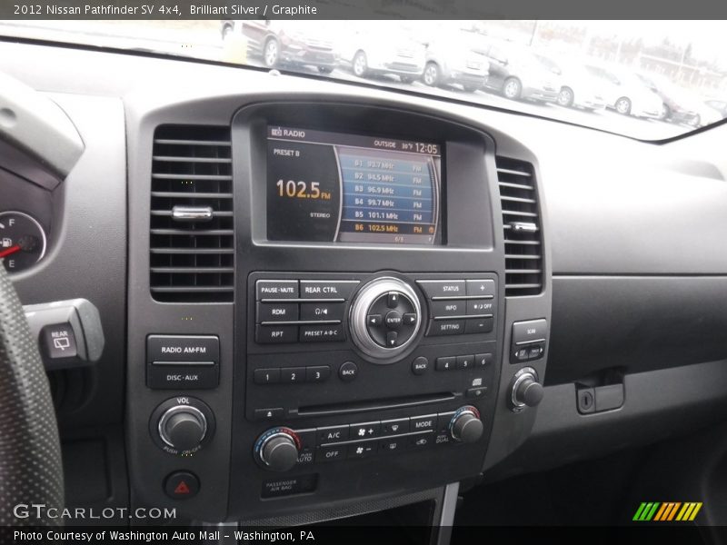 Brilliant Silver / Graphite 2012 Nissan Pathfinder SV 4x4