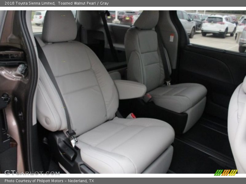 Toasted Walnut Pearl / Gray 2018 Toyota Sienna Limited