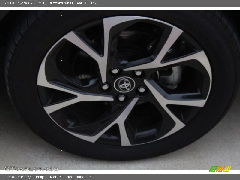 Blizzard White Pearl / Black 2018 Toyota C-HR XLE