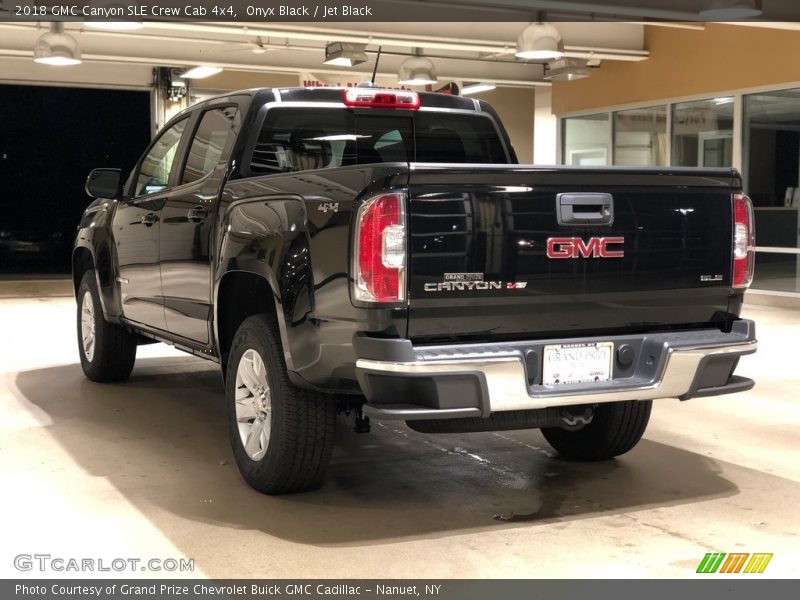 Onyx Black / Jet Black 2018 GMC Canyon SLE Crew Cab 4x4