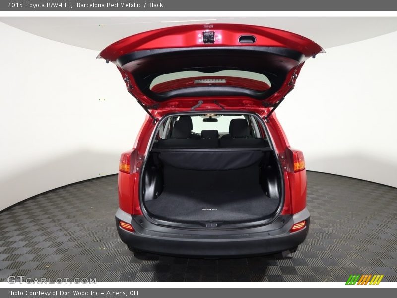 Barcelona Red Metallic / Black 2015 Toyota RAV4 LE