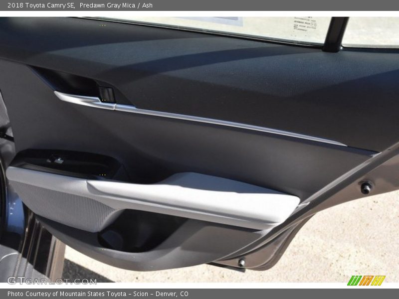 Predawn Gray Mica / Ash 2018 Toyota Camry SE