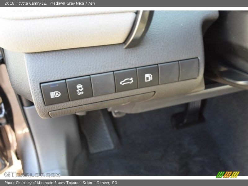 Predawn Gray Mica / Ash 2018 Toyota Camry SE