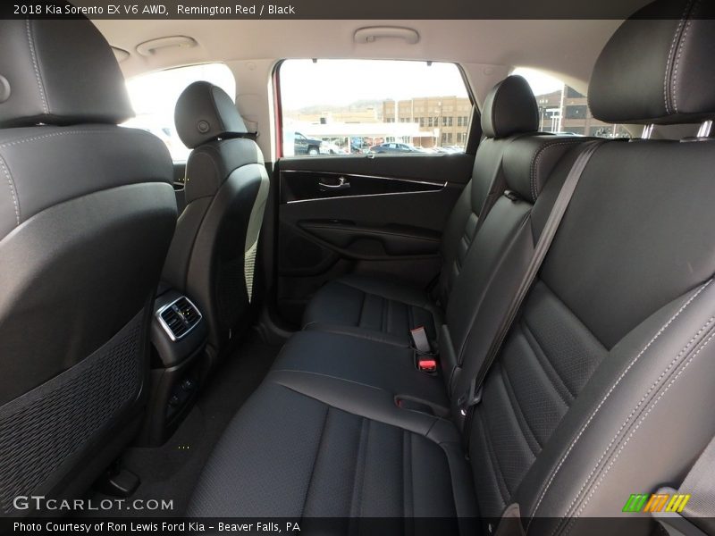 Remington Red / Black 2018 Kia Sorento EX V6 AWD