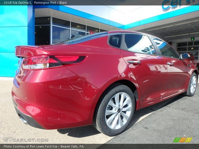 Remington Red / Black 2018 Kia Optima S