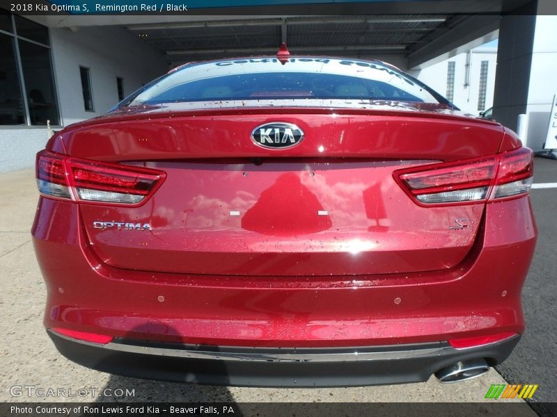 Remington Red / Black 2018 Kia Optima S