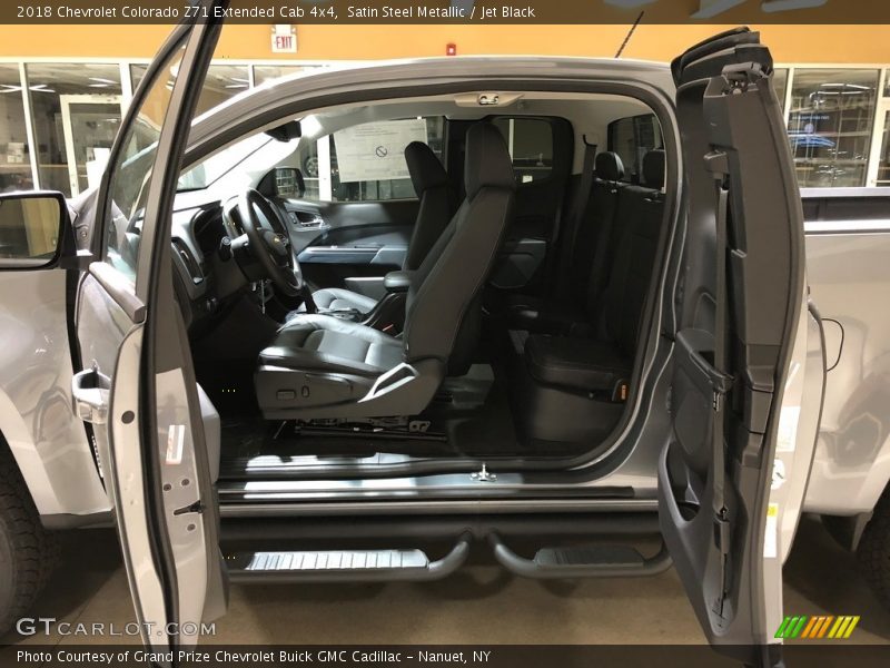 Satin Steel Metallic / Jet Black 2018 Chevrolet Colorado Z71 Extended Cab 4x4