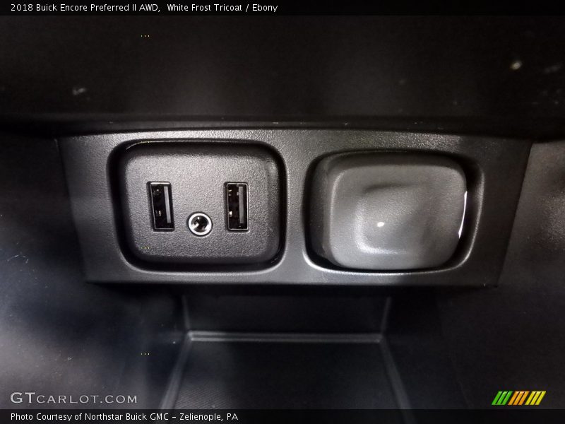 White Frost Tricoat / Ebony 2018 Buick Encore Preferred II AWD
