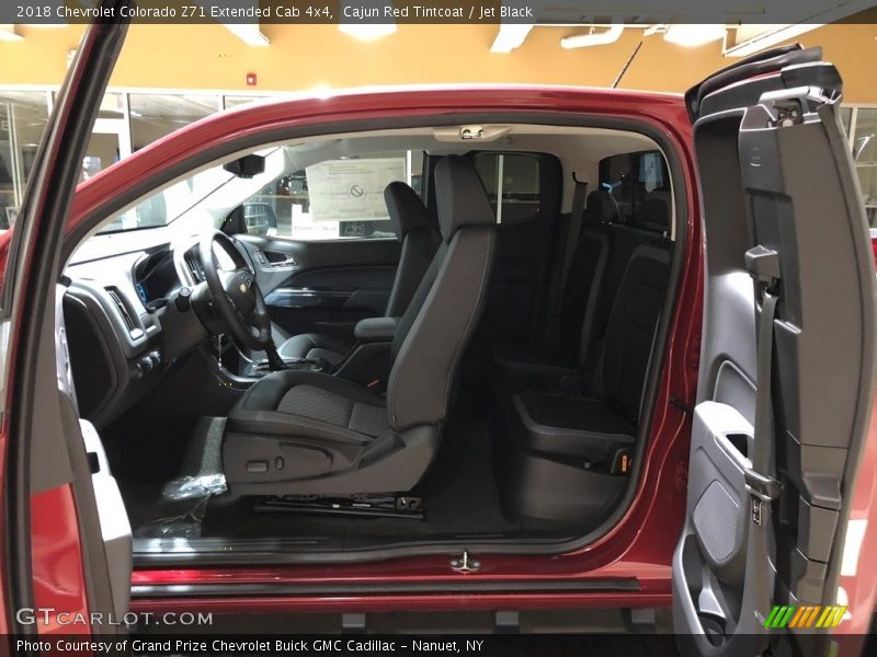 Cajun Red Tintcoat / Jet Black 2018 Chevrolet Colorado Z71 Extended Cab 4x4