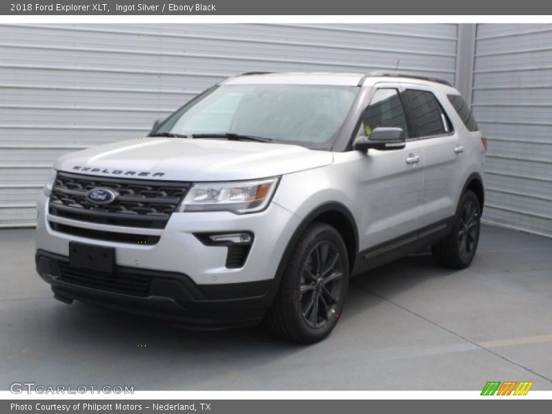 Ingot Silver / Ebony Black 2018 Ford Explorer XLT