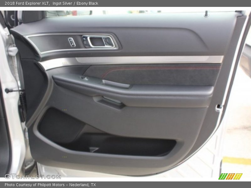 Ingot Silver / Ebony Black 2018 Ford Explorer XLT